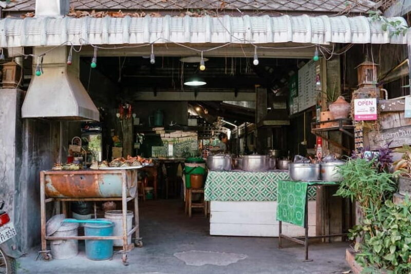 Chiang Mai Food Tour: Local Eats & Drinks Guided Tour - A Deep Dive into the Chiang Mai Food Tour