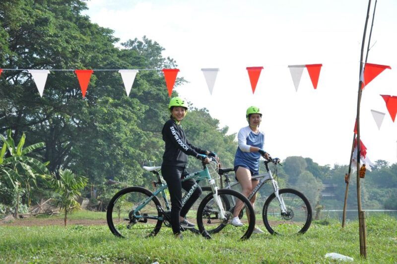 chiang-mai-half-day-private-bicycle-tour-with-lunch