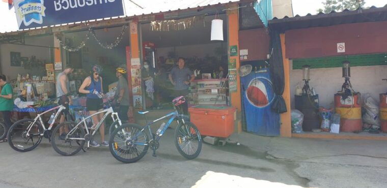 chiang-mai-half-day-private-bicycle-tour-with-lunch