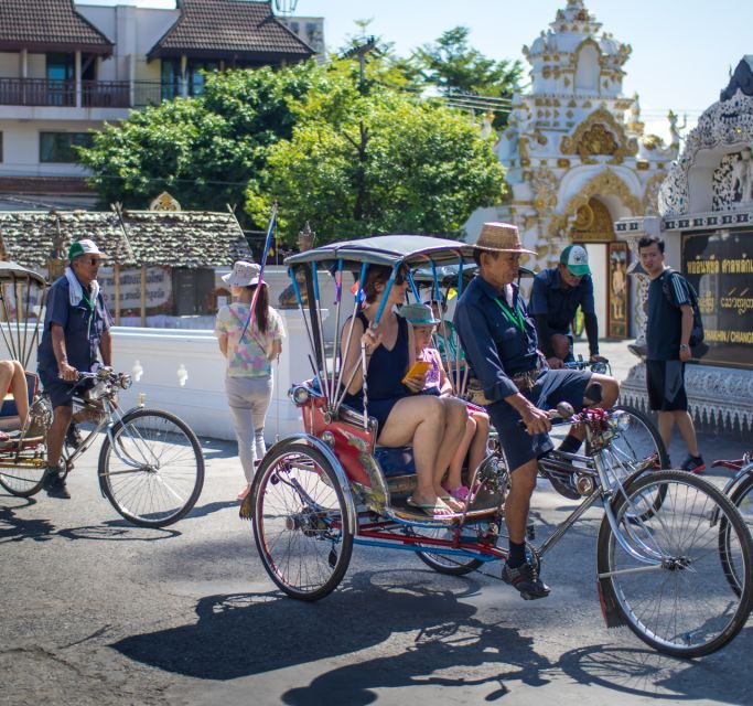 chiang-mai-historic-old-city-4-hour-guided-bike-tour