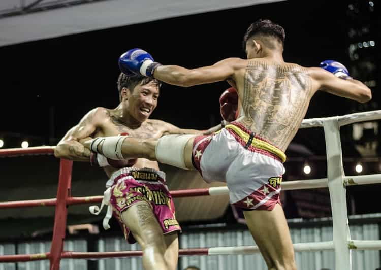 chiang-mai-kalare-night-bazaar-boxing-stadium-muay-thai