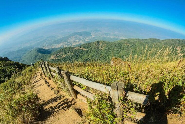 chiang-mai-kew-mae-pan-nature-trail-doi-inthanon-day-trip