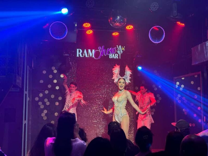 Chiang Mai: Ladyboy Cabaret  Stories, Dinner and Sparkle - Authenticity and Cultural Insights