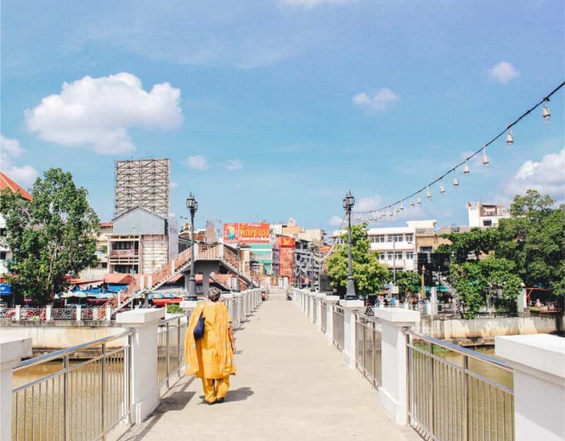 Chiang Mai: Market and Trishaw Ride Tour with Local Lunch - Key Points