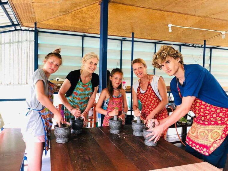 chiang-mai-organic-thai-cooking-experience