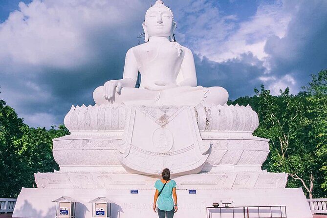 Chiang Mai Pai Full Day Sai Ngam Hot Spring, Pai Canyon, White Buddha, Santichon - FAQs