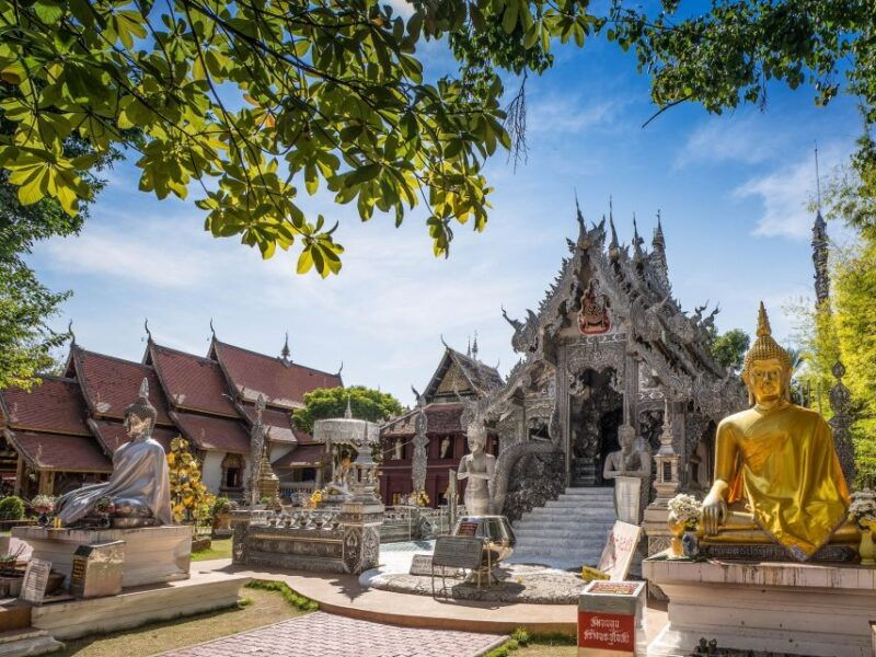 chiang-mai-private-tuk-tuk-tour-of-city-temples-with-pickup