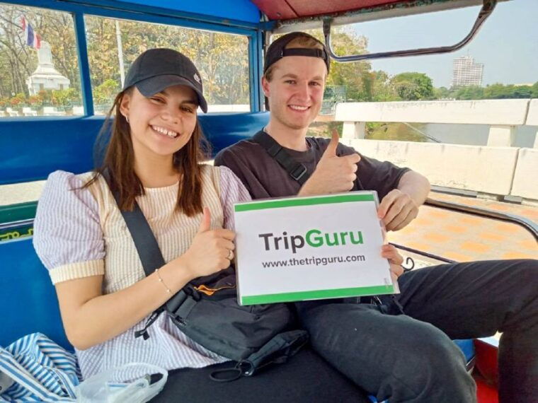 chiang-mai-private-tuk-tuk-tour-of-city-temples-with-pickup