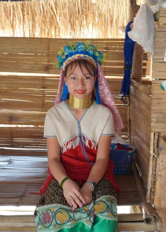 Chiang Mai: Red Temple Golden Triangle Boat Trip Free Lunch - FAQ