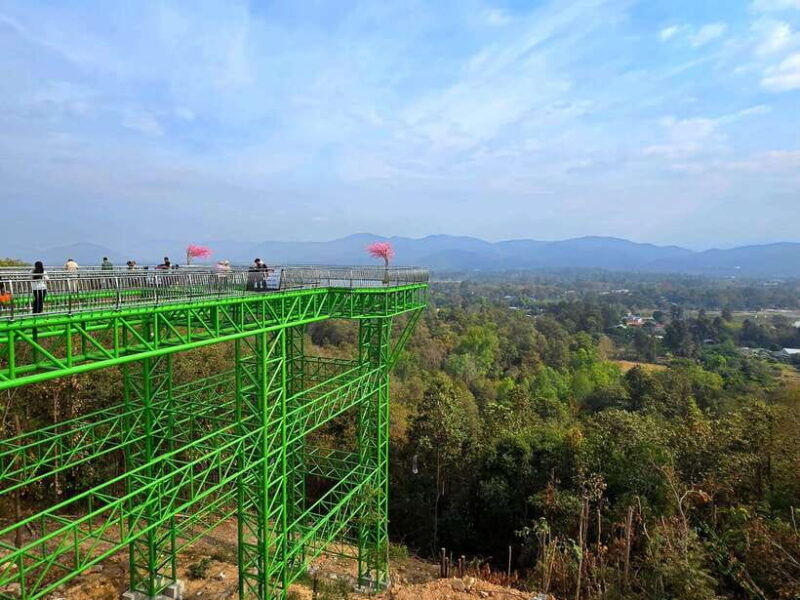 chiang-mai-sticky-waterfall-scenic-loop-unseen-lake-temple