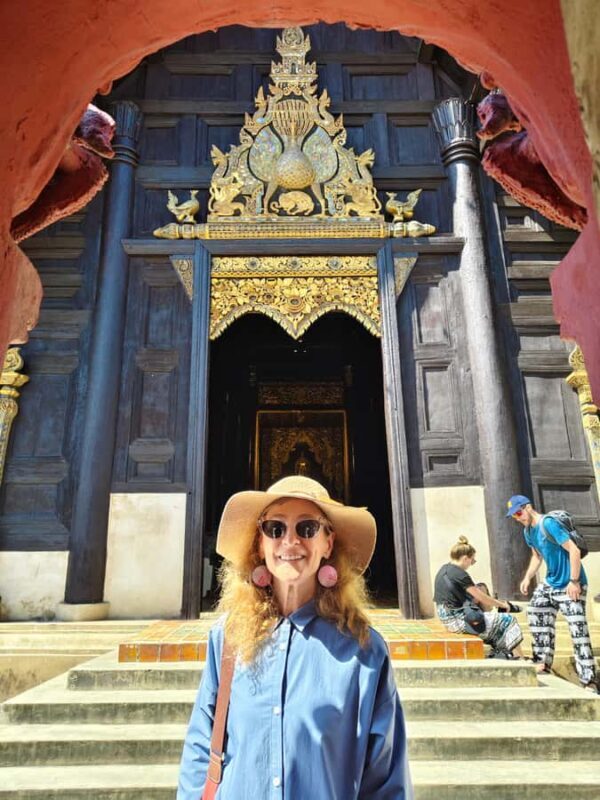 Chiang Mai: Temple & Meditation Walking Tour with Ex-Monk 1 - Who Should Consider This Tour?