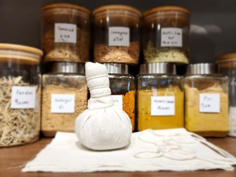 Chiang Mai : Thai Herbal Massage Ball Workshop - An In-Depth Look at the Herbal Massage Ball Workshop