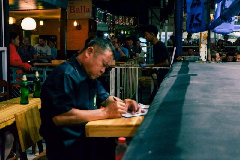chiang-mai-thapae-boxing-stadium-muay-thai-match-ticket