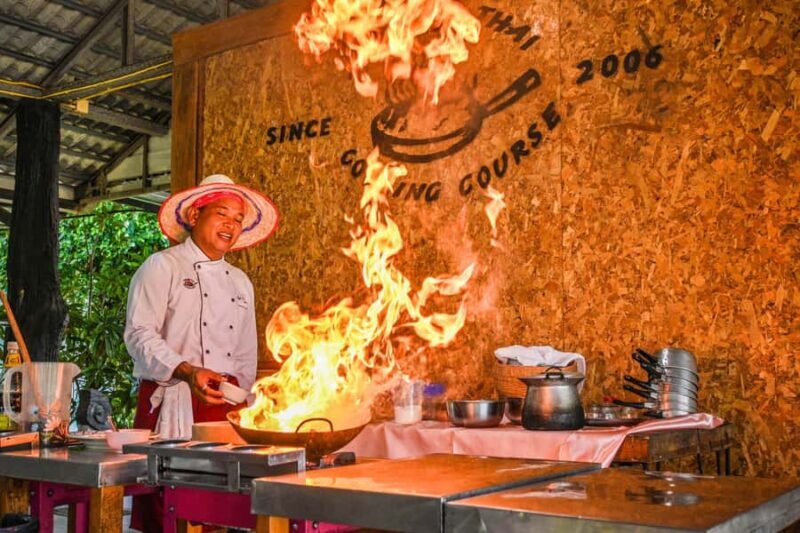 Chiang Mai: The Original Sticky Waterfalls & Thai Cooking - Pickup in Chiang Mai & Drive to the Waterfalls