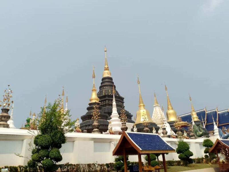 Chiang Mai: Tour Sticky Waterfall, Wat Ban Den & Dan Tewada - FAQ