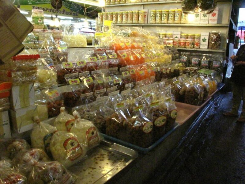 Chiang Mai Trek: Doi Suthep Area w/ Market and Temple Visit - Frequently Asked Questions