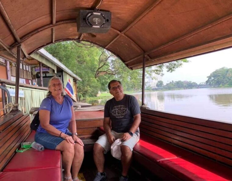 chiang-mai-trishaw-ride-mae-ping-river-cruise-half-day