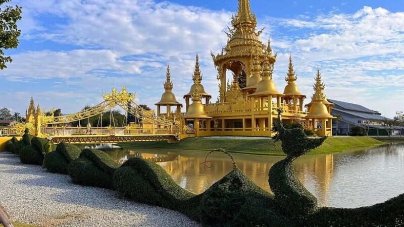 Chiang Mai : White and Blue Temples and Lalita Cafe - A Detailed Look at the Itinerary and What You Can Expect