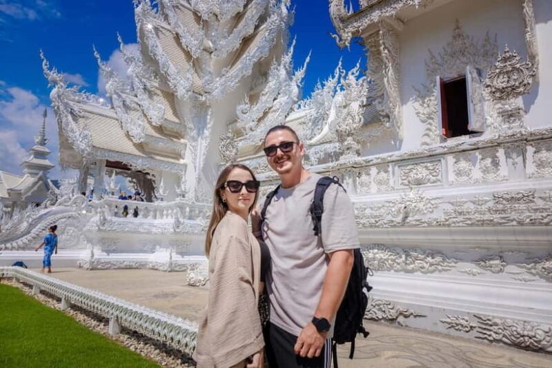 Chiang Mai: White, Black & Blue Temples Day Tour with Lunch - FAQ