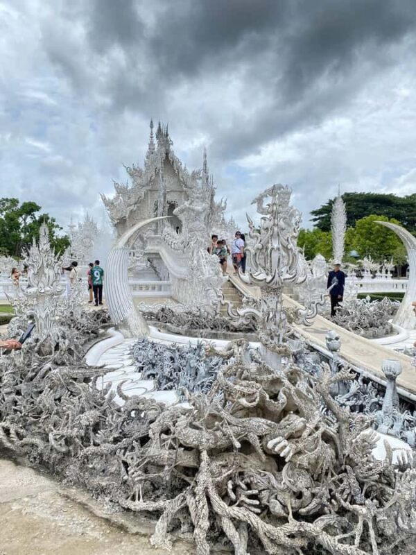 Chiang Mai: White Temple, Singha Park & Akha Farm Tour - Who Will Love This Tour?