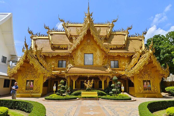 Chiang Rai Day Tour from Chiang Mai Red White and Blue Temples - Final Thoughts