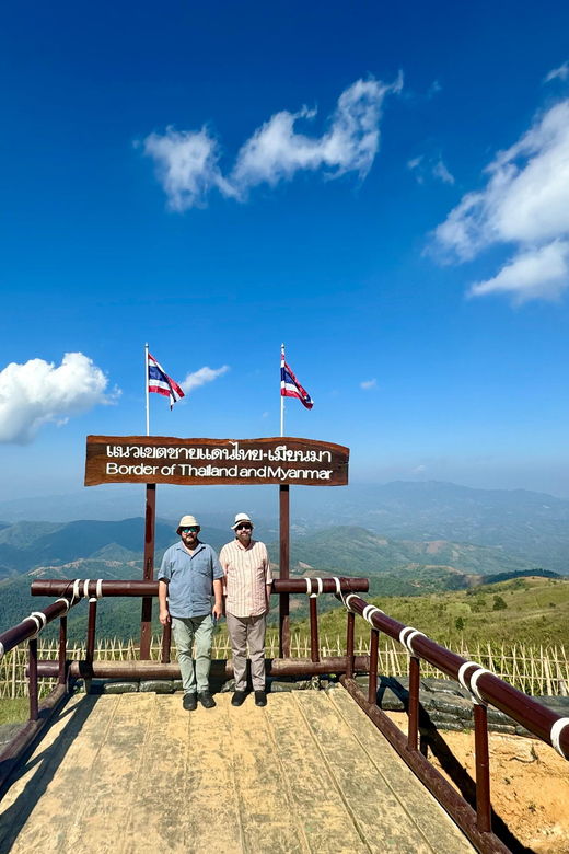 chiang-rai-explore-mountains-border-routes-private-tour