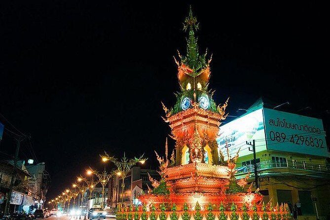Chiang Rai Food & Night Market Walking Tour with Local Host - Transport, Timing, and Group Size