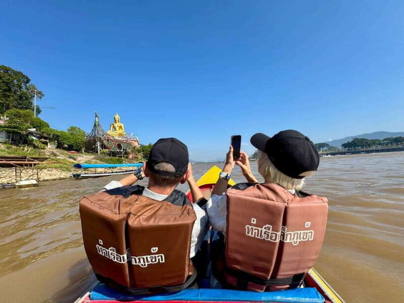 chiang-rai-golden-triangle-maekhong-private-boat-trip