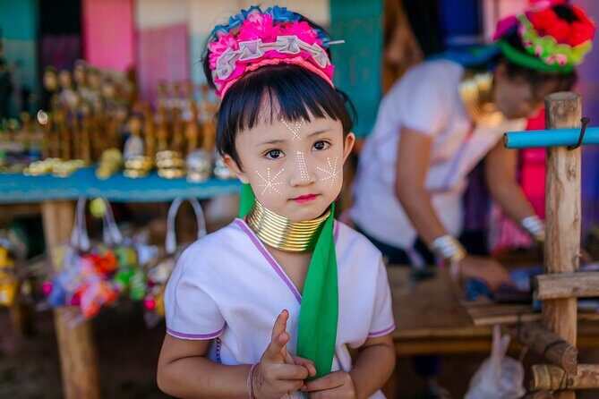 Chiang Rai Temples and Long Neck Village Day Trip from Chiang Mai - Final Thoughts