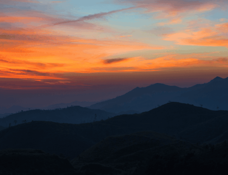 chiang-rai-temples-waterfalls-golden-triangle-guided-tour