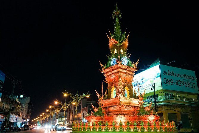 Chiang Rai Under the Night Lights Tour by TUK TUK - The Sum Up