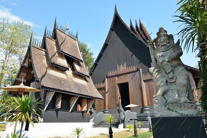 Chiang Rai White Blue and Black Temples Day Tour from Chiang Mai - A Closer Look at the Itinerary