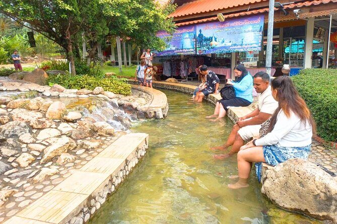 Chiang Rai White, Red, Blue Temples Tour + Lunch (Fr. Chiang Mai) - FAQ