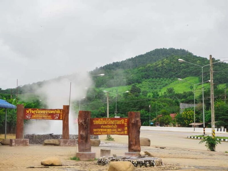 ChiangMai: Nirvana Hot Spring & Chiang Rai Temple Experience - Key Points