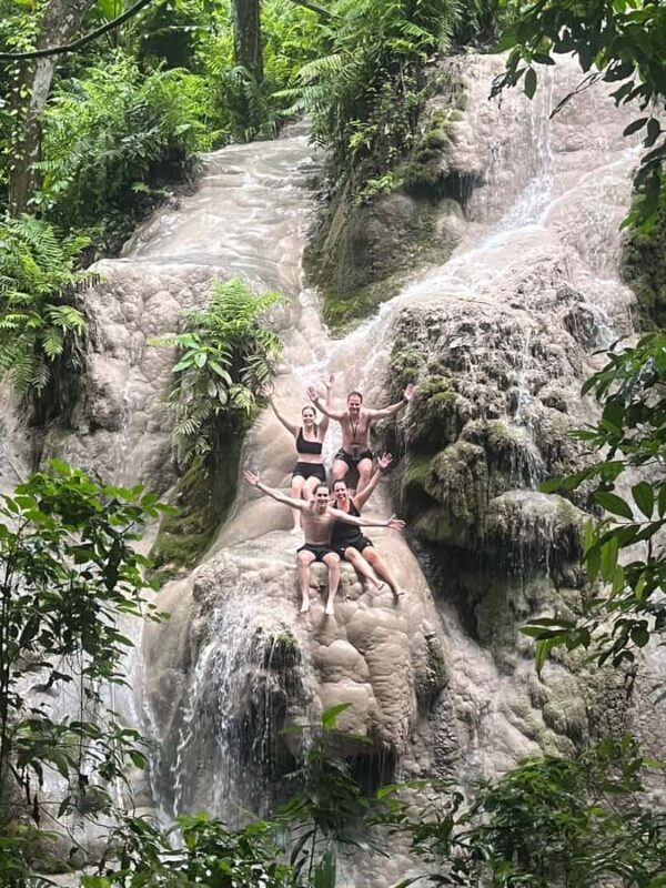 Chiangmai : Sticky waterfalls,Bamboo rafting,Dantewada cafe - Key Points