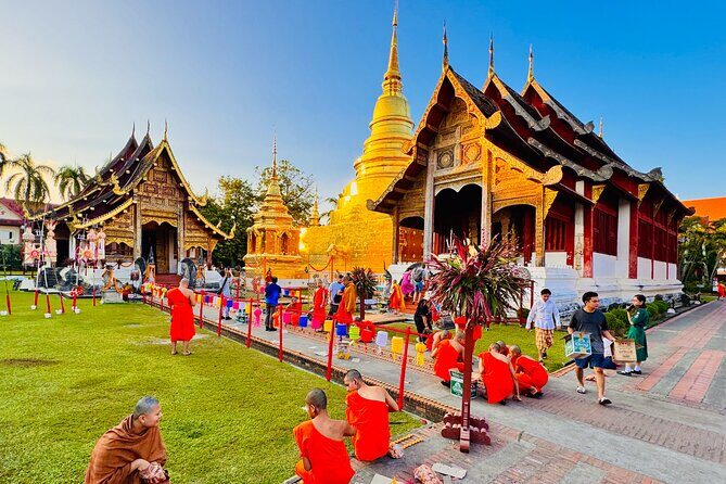 Chiangmai Temple And City Walking Tour with ex monk Part 1 - Key Points