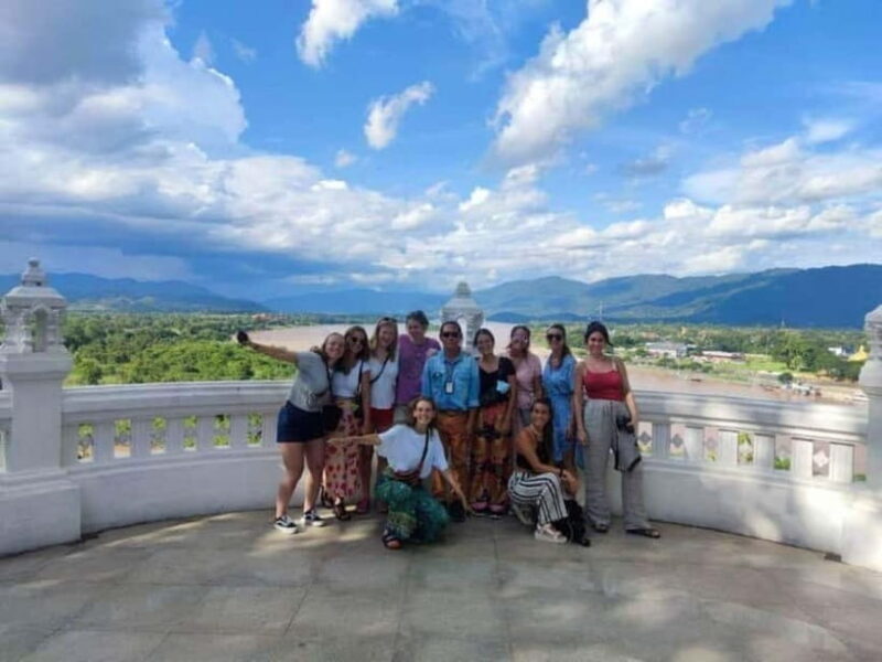 Chiangrai Full day: Popular 7 Locations with Thai buffet - Key Points