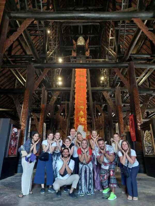 ChiangRai:Full Package!Temples,Long Neck,The Golden Triangle - Discovering the Best of Chiang Rai in a Day