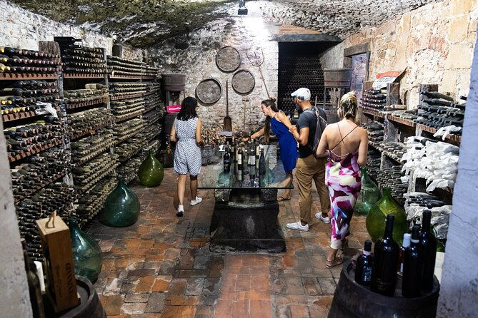 chianti-wine-tasting-at-3-wineries-and-a-tuscan-lunch