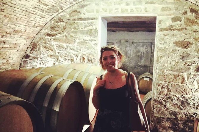 Chianti Wine Tour with Tuscan Lunch Open Top Van - FAQs