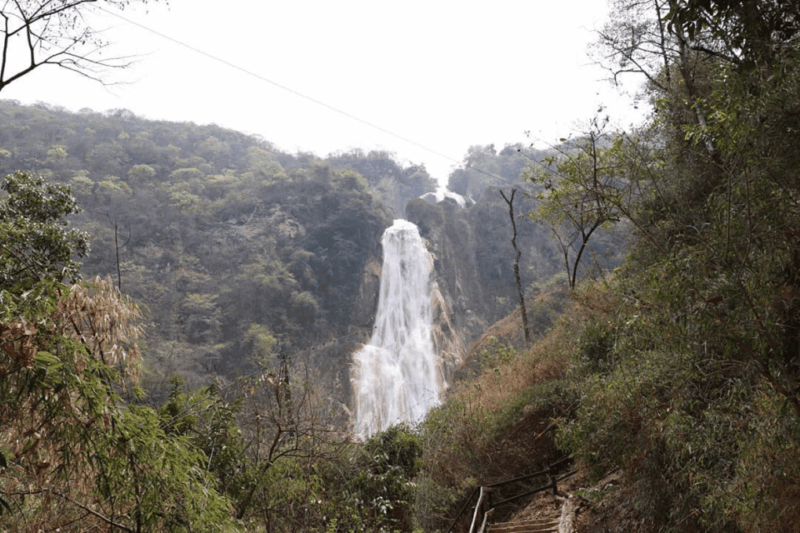 chiapas-el-chiflon-waterfalls-and-montebello-lakes-tour