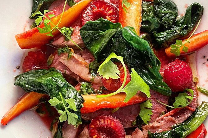 chic-multi-course-dinner-at-the-foot-of-montmartre-in-paris