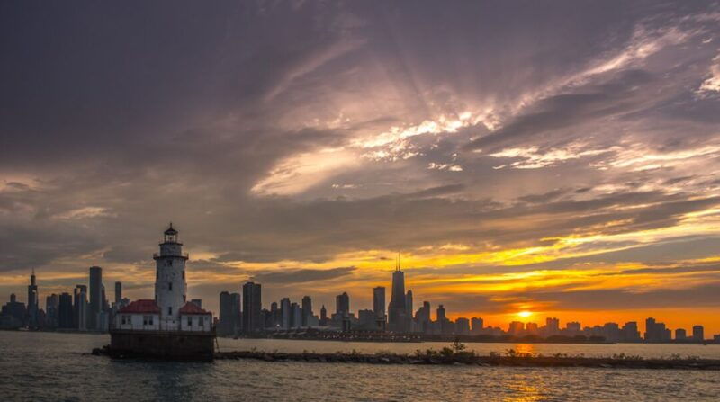 chicago-1-5-hour-scenic-sunset-lake-cruise