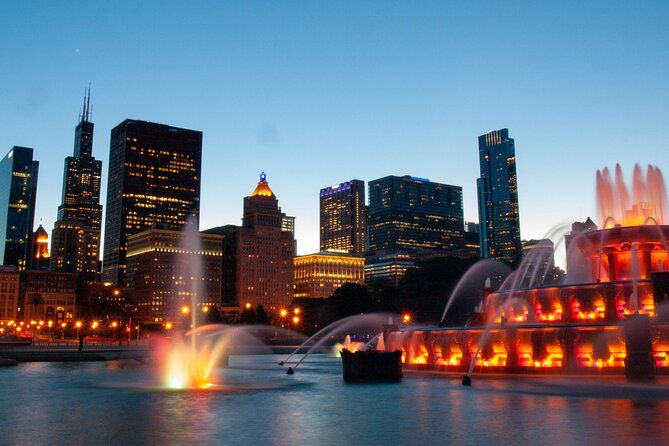 chicago-2-hour-sightseeing-transfer-by-luxury-stretch-limo