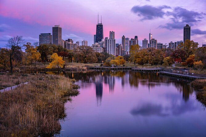 chicago-2-hour-sightseeing-transfer-by-luxury-stretch-limo