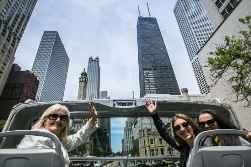 chicago-360-chicago-hop-on-hop-off-bus-tour-save-20
