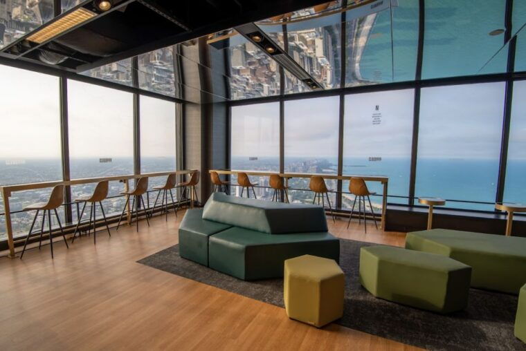 chicago-360-chicago-observation-deck-sip-and-view-ticket
