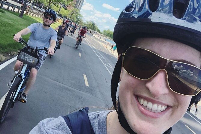 chicago-adventure-pass-bike-kayak-and-swim