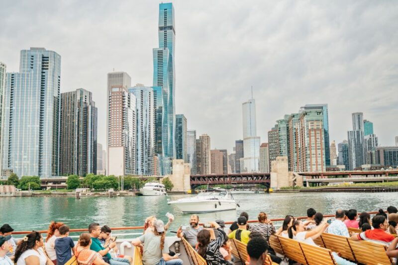 chicago-architecture-river-cruise-skip-the-ticket-line