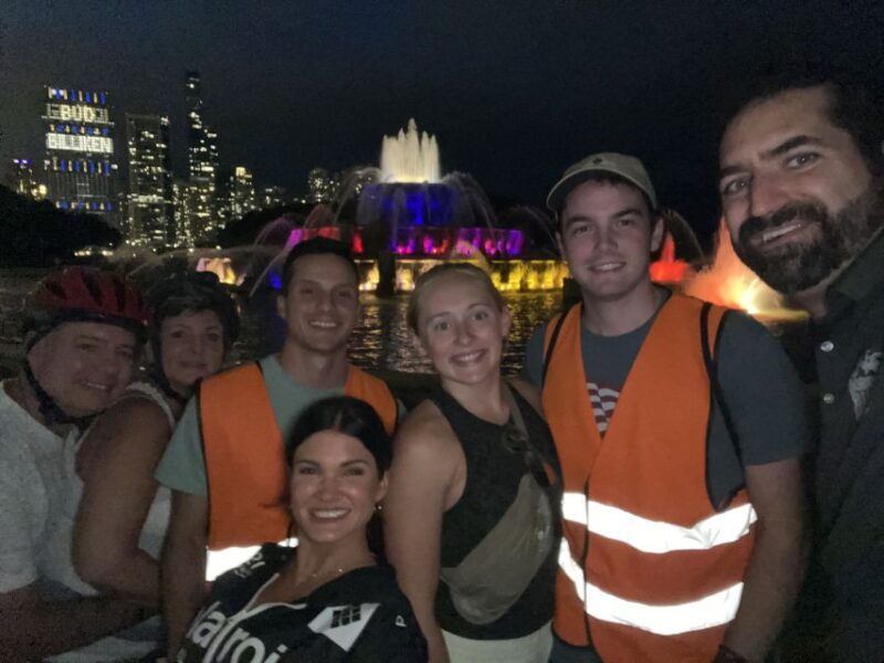 chicago-bikes-bites-and-brews-biking-tour
